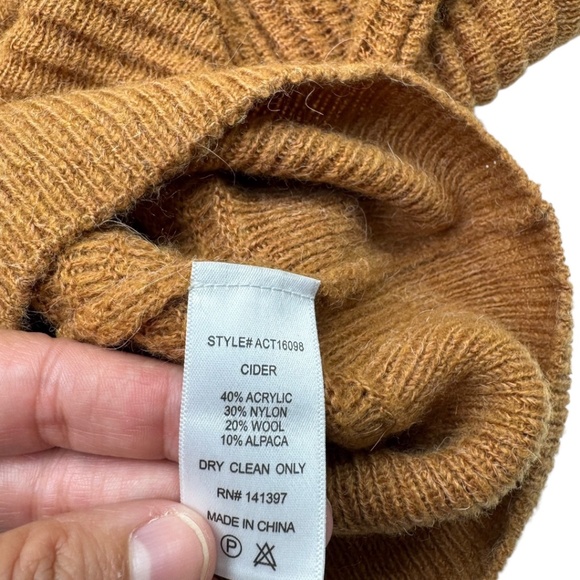 ASTR The Label Alice Sweater - Picture 9 of 14